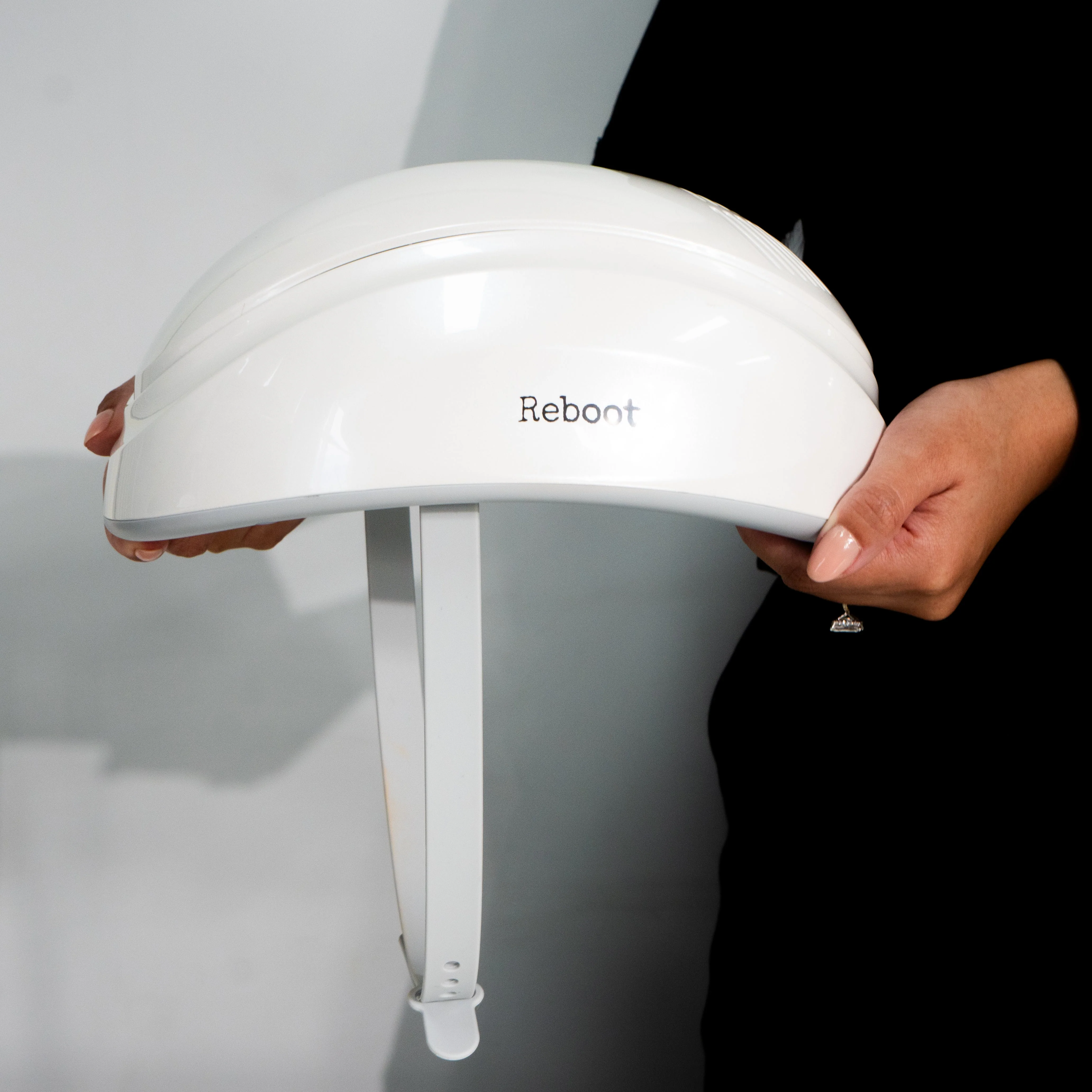 Reboot Volume Max Hair Growth Helmet 200 Laser Diodes - FDA Cleared - Image 7